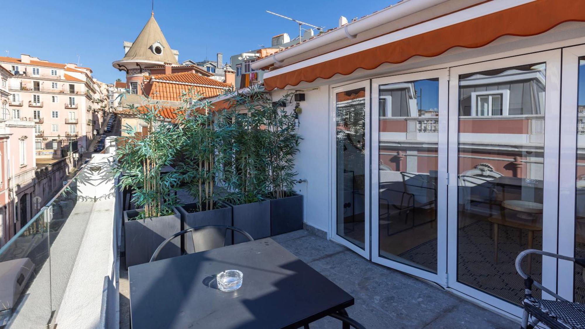 1Bdr Apartment With Terrace And View By Lovelystay Lisboa Eksteriør billede